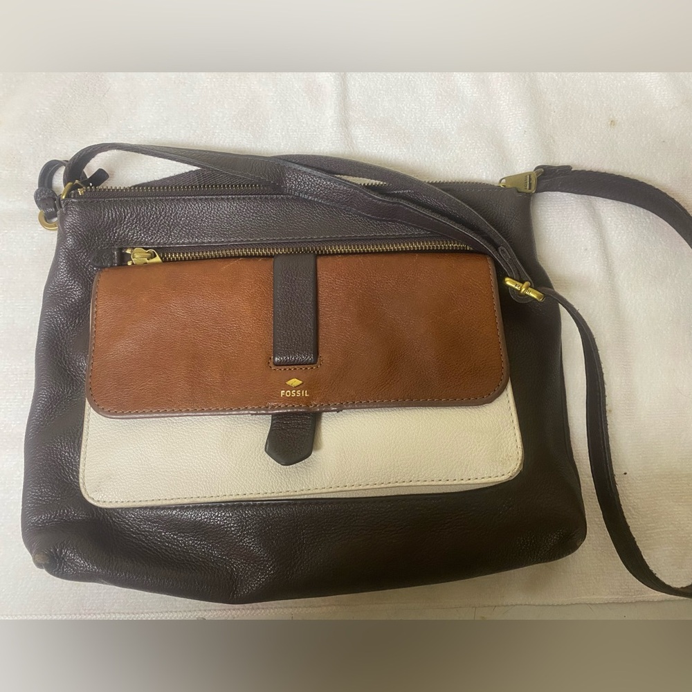 Classic Fossil Genuine Leather Triple-Color Shoulder Bag